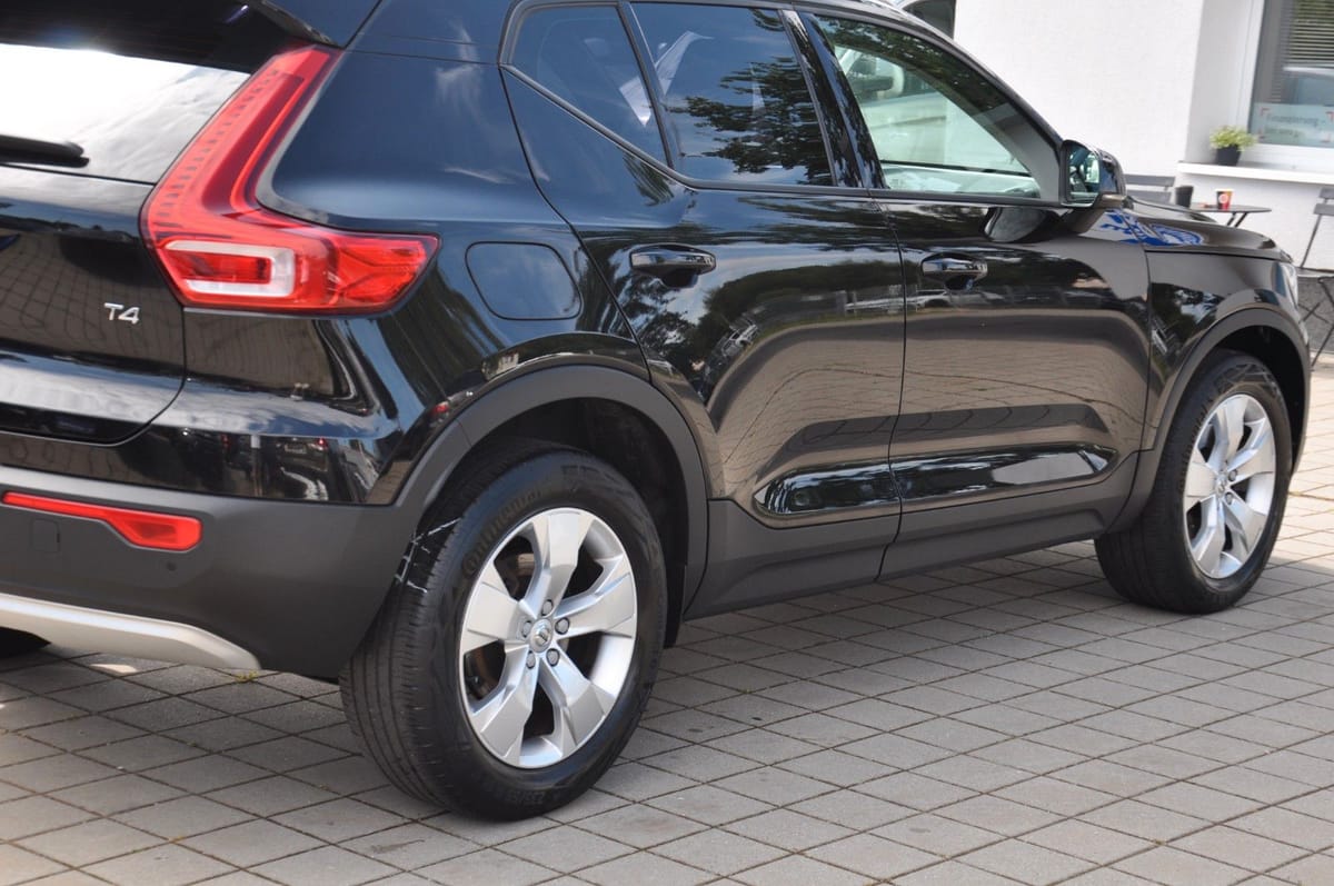 Volvo XC40 2.0 T4 Momentum Pro LED-AHK-KAM-SOUNDSYSTEM foto 12