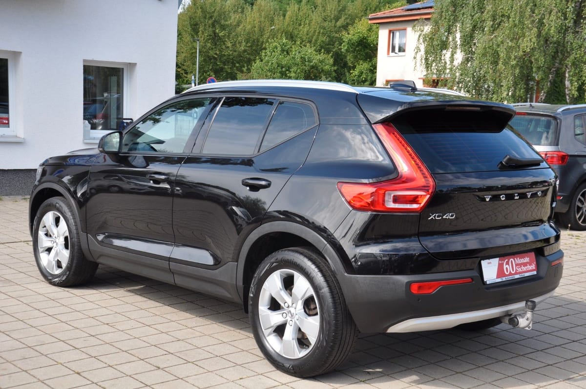 Volvo XC40 2.0 T4 Momentum Pro LED-AHK-KAM-SOUNDSYSTEM foto 5