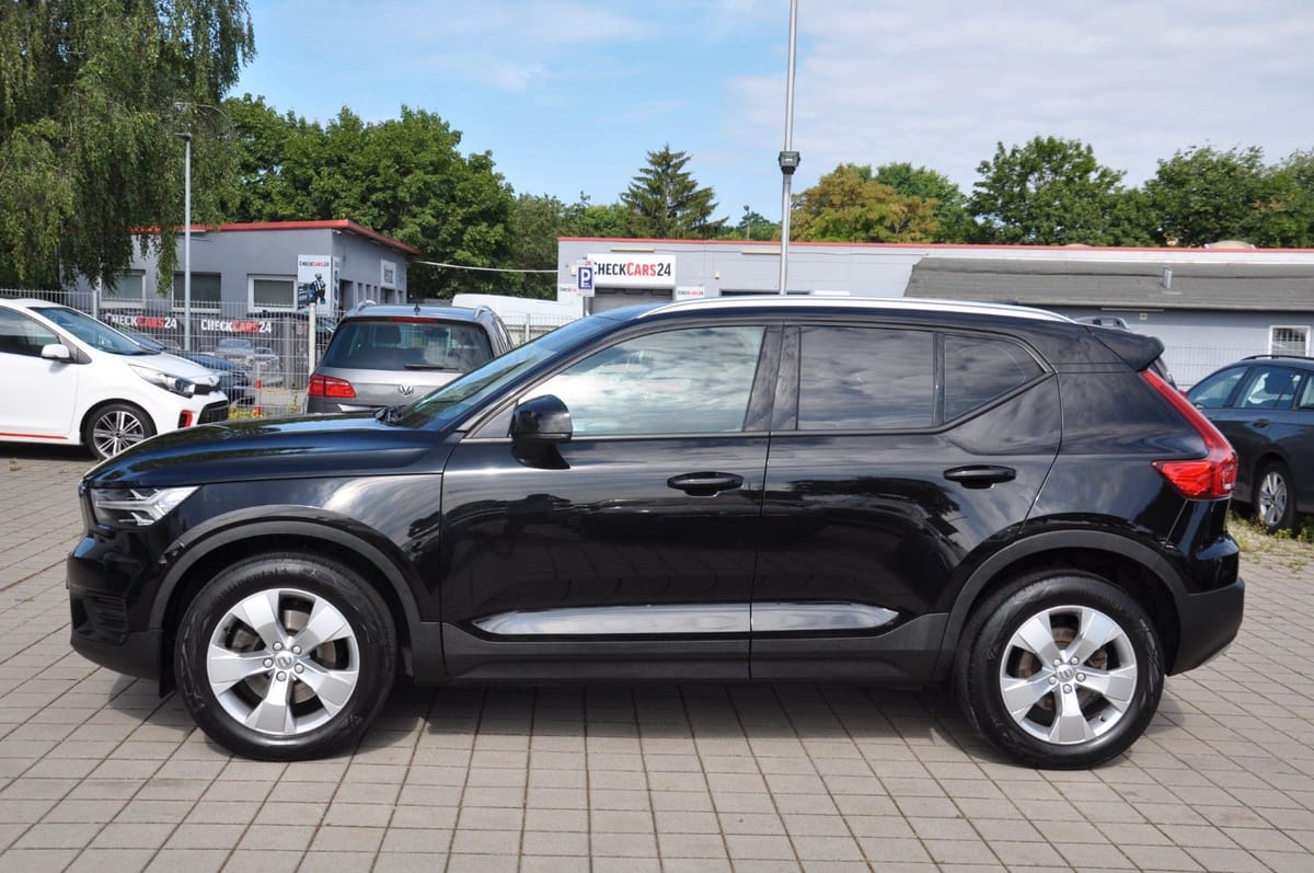 Volvo XC40 2.0 T4 Momentum Pro LED-AHK-KAM-SOUNDSYSTEM foto 9