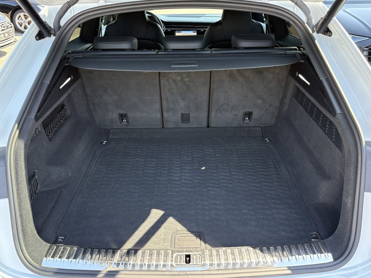 Audi RSQ8 4.0 TFSI quattro 360°/PANO/MEMORY/1.HAND foto 17
