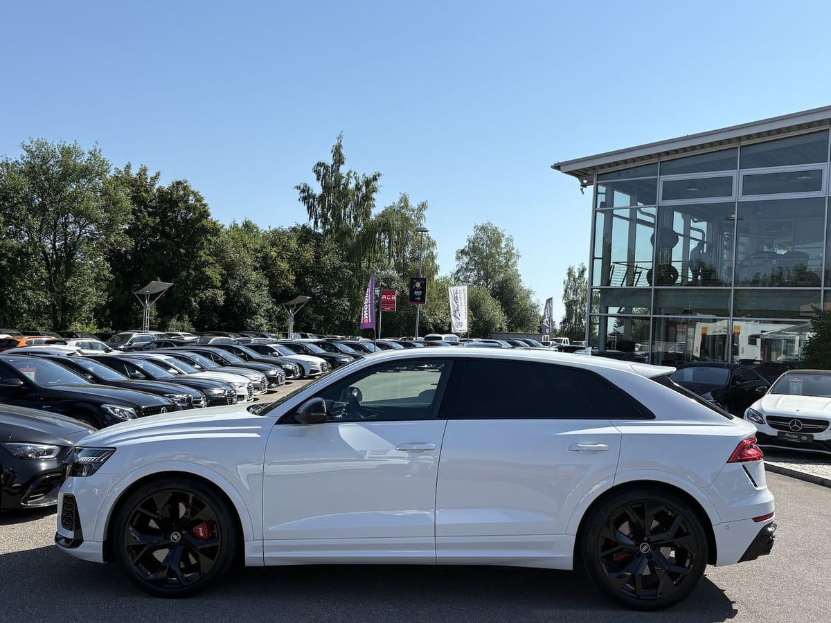 Audi RSQ8 4.0 TFSI quattro 360°/PANO/MEMORY/1.HAND foto 3