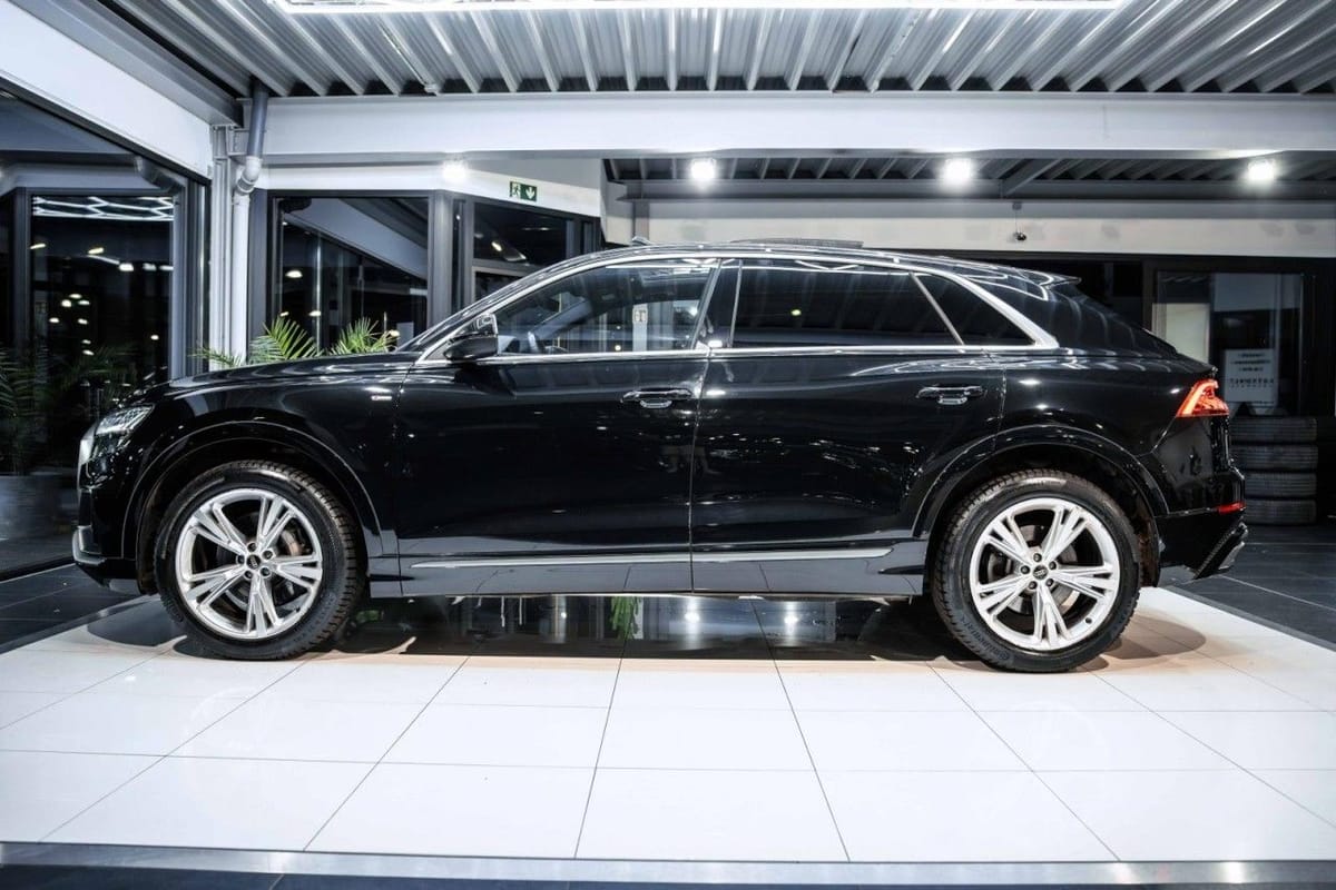 Audi Q8 3.0 TDI S-Line quattro PANO HD Matrix 21 Zoll foto 11