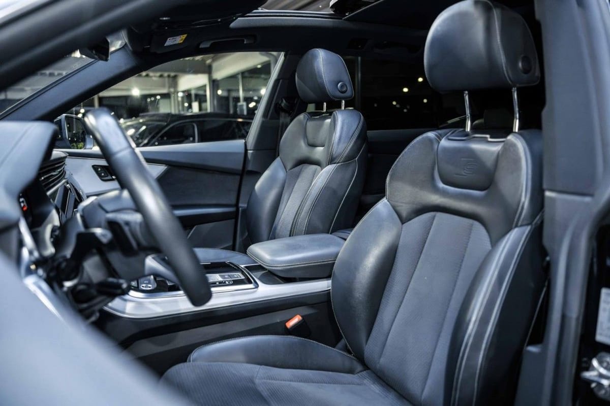 Audi Q8 3.0 TDI S-Line quattro PANO HD Matrix 21 Zoll foto 20