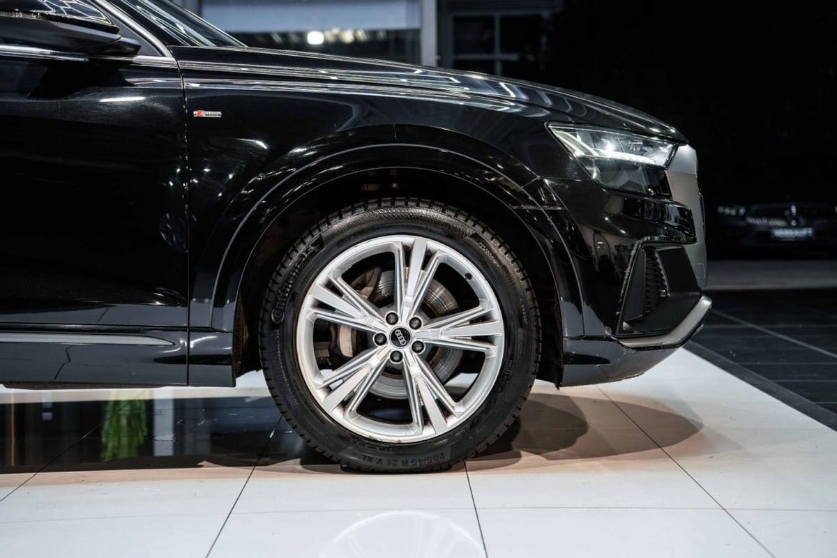 Audi Q8 3.0 TDI S-Line quattro PANO HD Matrix 21 Zoll foto 9