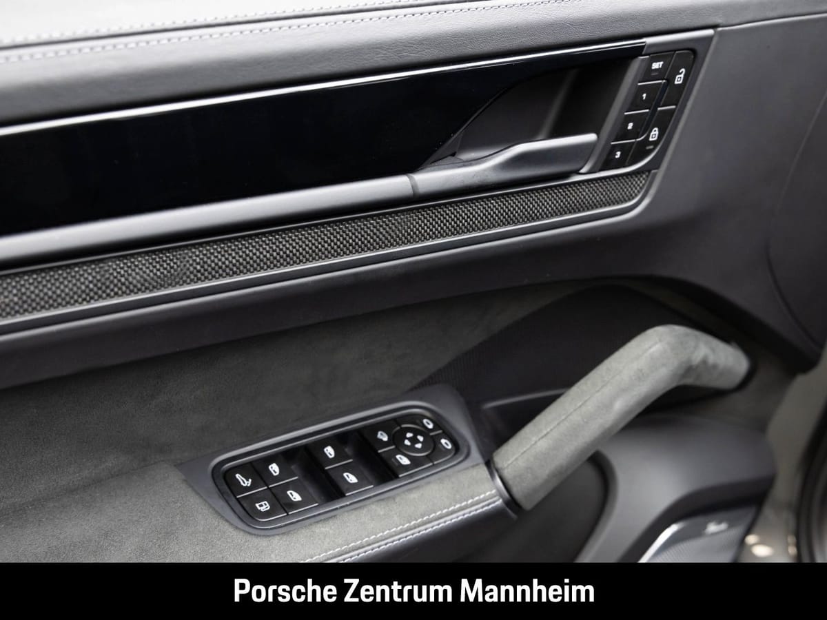 Porsche Cayenne Turbo E-Hybrid Coupe mit GT-Paket foto 22