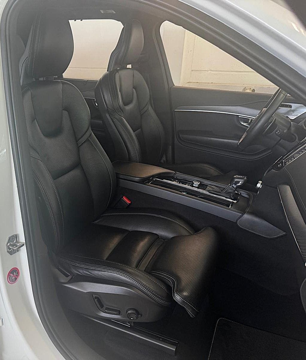 Volvo XC90 AWD R-Design 7-Sitzer 360° Key-GO Pano B&W foto 11