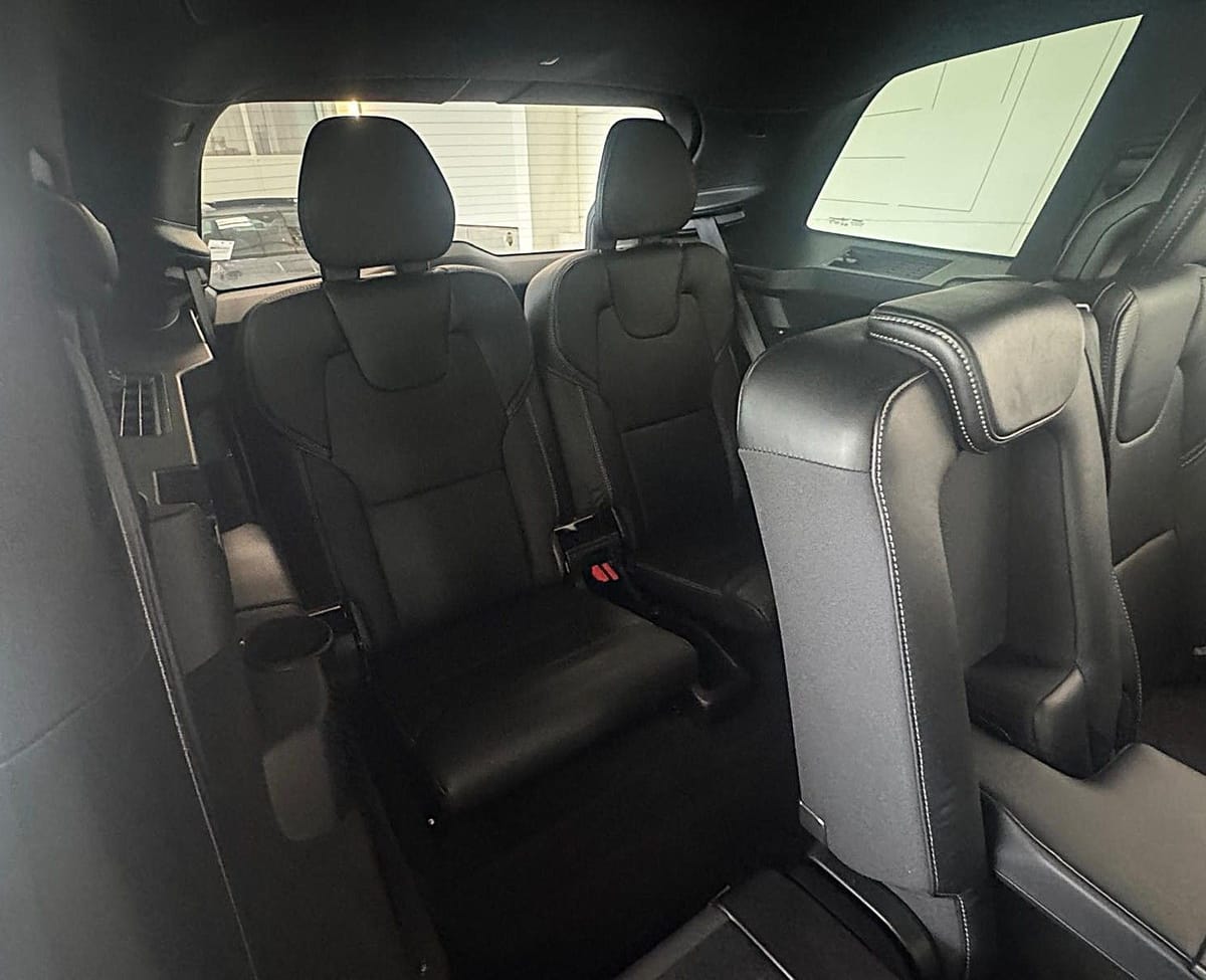 Volvo XC90 AWD R-Design 7-Sitzer 360° Key-GO Pano B&W foto 14