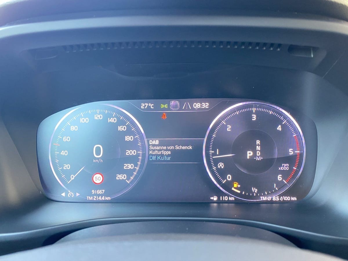 Volvo XC40 D3 Momentum Pro LED Navi SHZ Standh. 4xSHZ foto 16