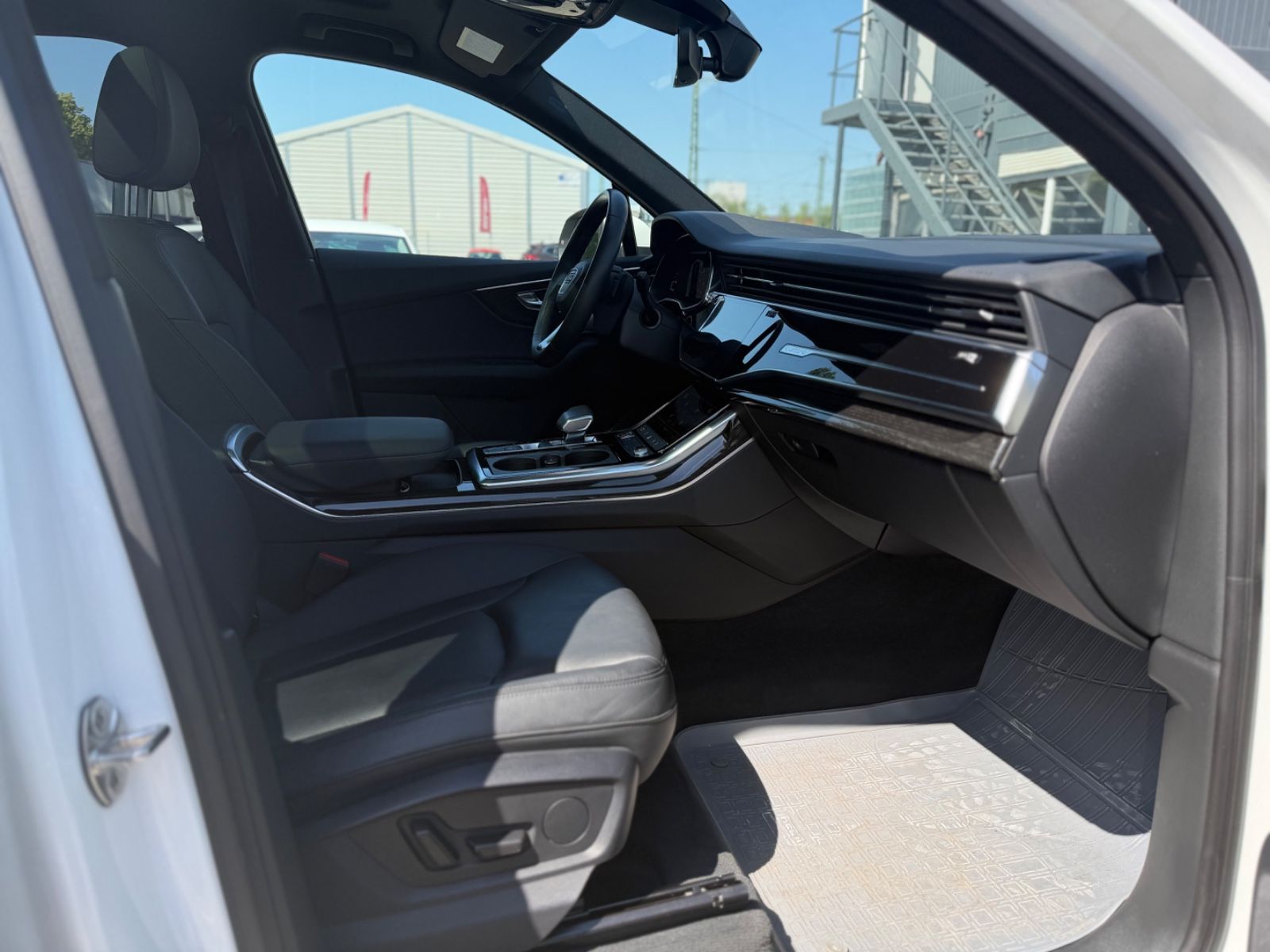 Audi Q7 quattro 7 SITZER*MEMORY*PANO*360KAM*LEDER foto 17