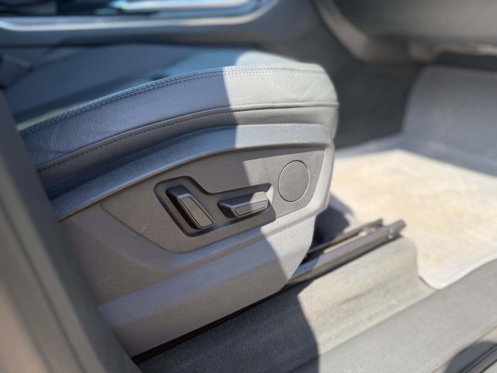 Audi Q7 quattro 7 SITZER*MEMORY*PANO*360KAM*LEDER foto 18