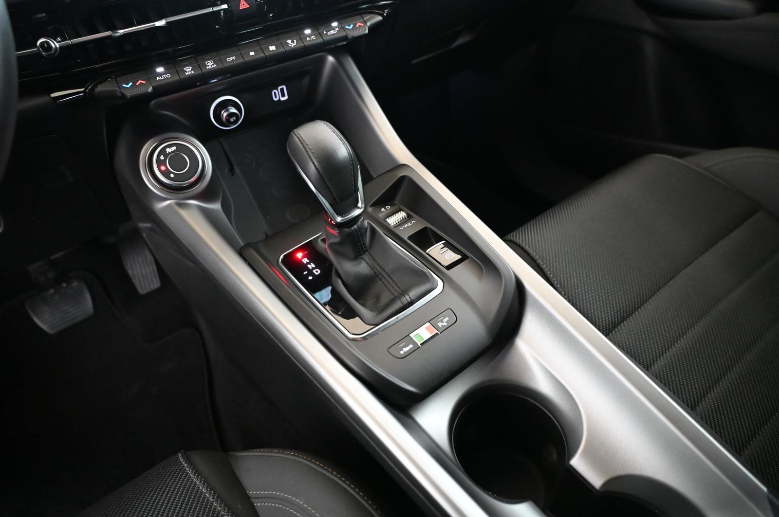 Alfa Romeo Tonale 1.3 PHEV 280 Q4 Ti LED/NAVI/ACC/KAMERA/18 foto 14