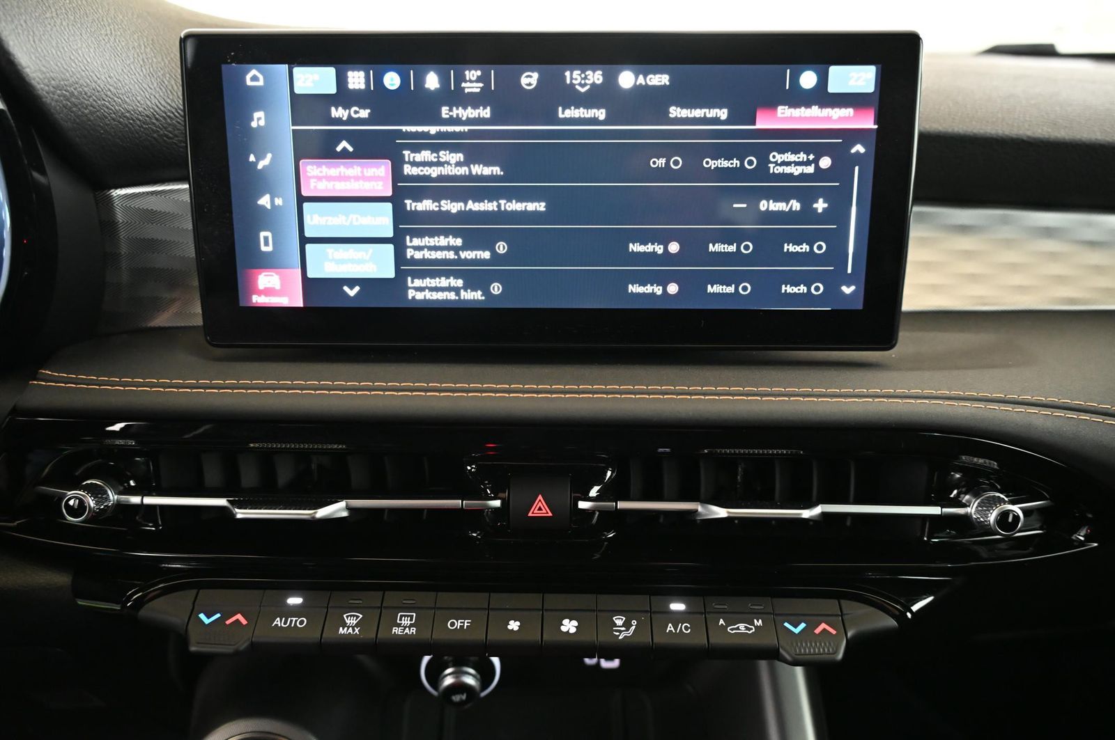 Alfa Romeo Tonale 1.3 PHEV 280 Q4 Ti LED/NAVI/ACC/KAMERA/18 foto 17