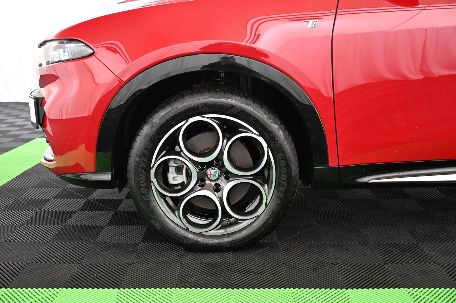 Alfa Romeo Tonale 1.3 PHEV 280 Q4 Ti LED/NAVI/ACC/KAMERA/18 foto 10