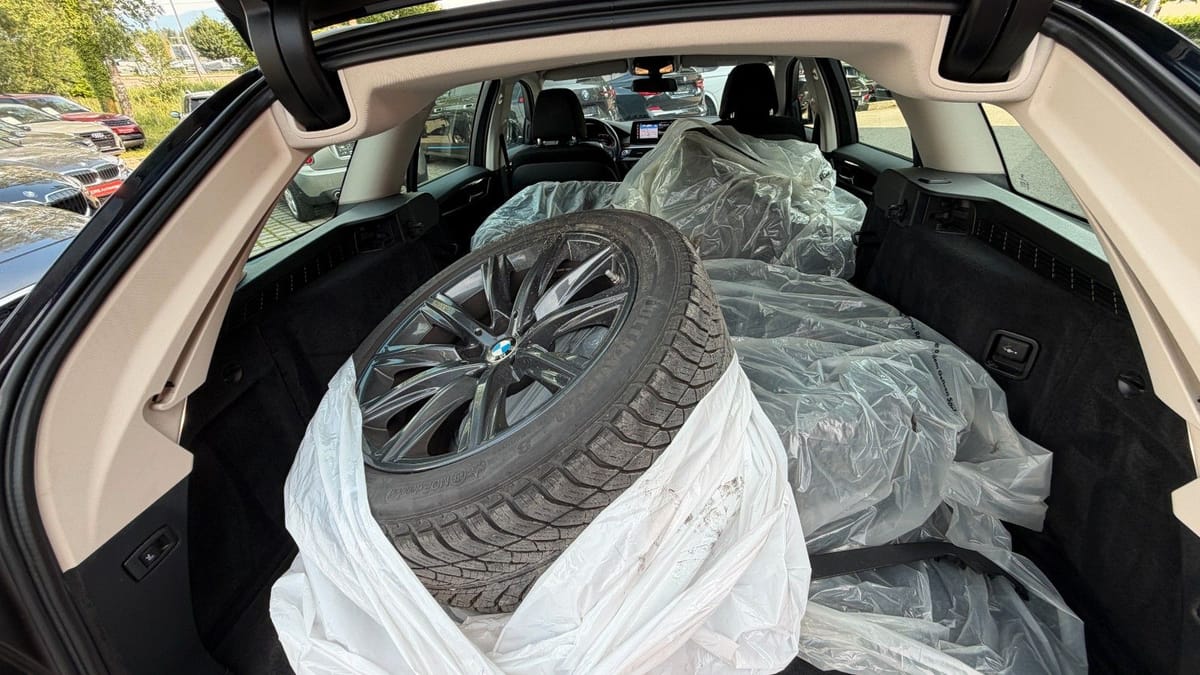BMW 530d Touring HeadUp Komfort Kamera LED foto 16