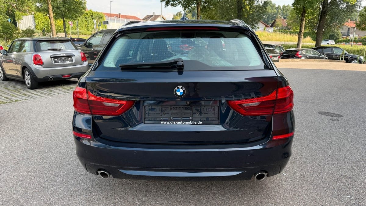 BMW 530d Touring HeadUp Komfort Kamera LED foto 4