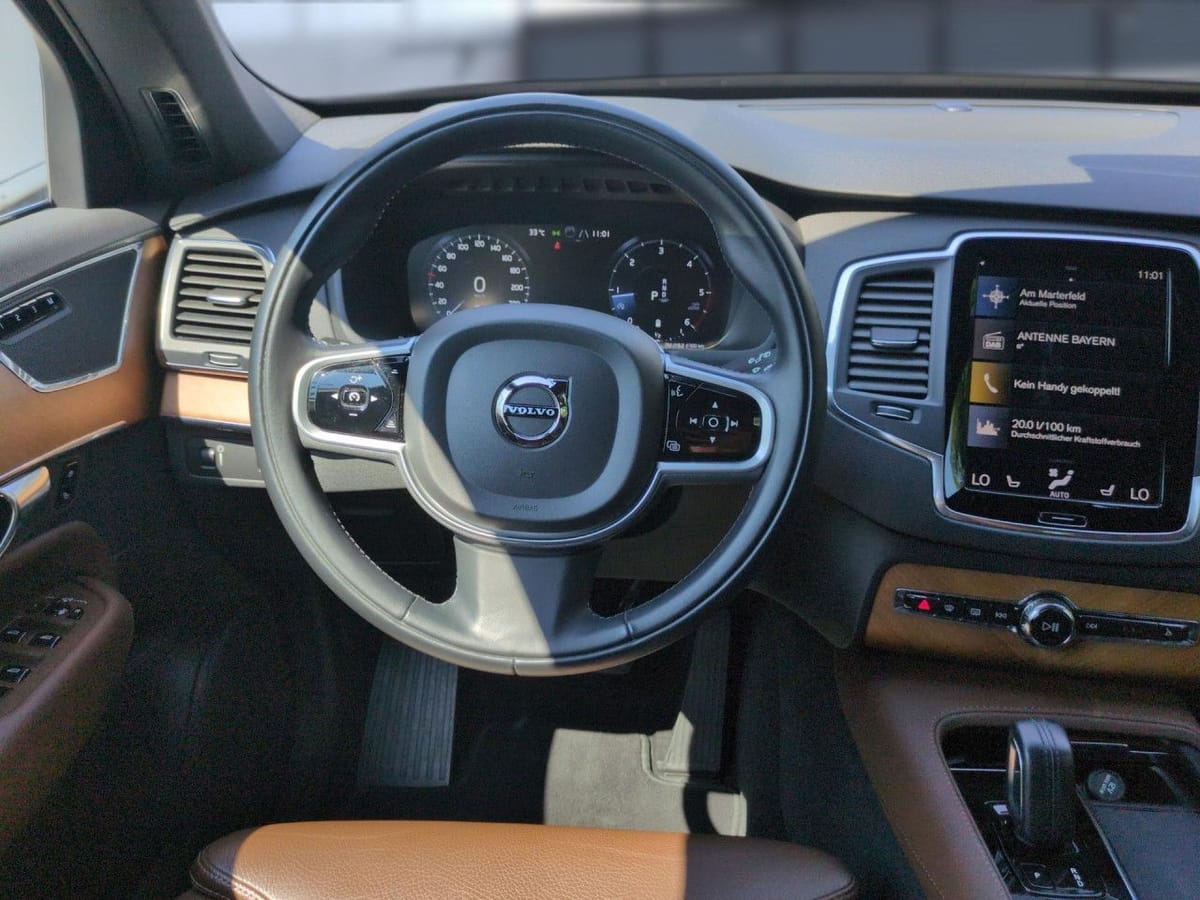 Volvo XC90 B5 (Diesel) Momentum Pro AWD Automatik Navi foto 20