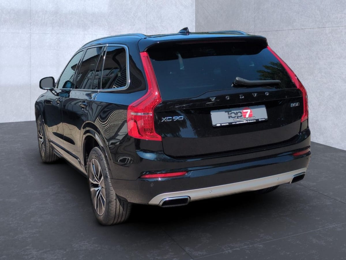 Volvo XC90 B5 (Diesel) Momentum Pro AWD Automatik Navi foto 3