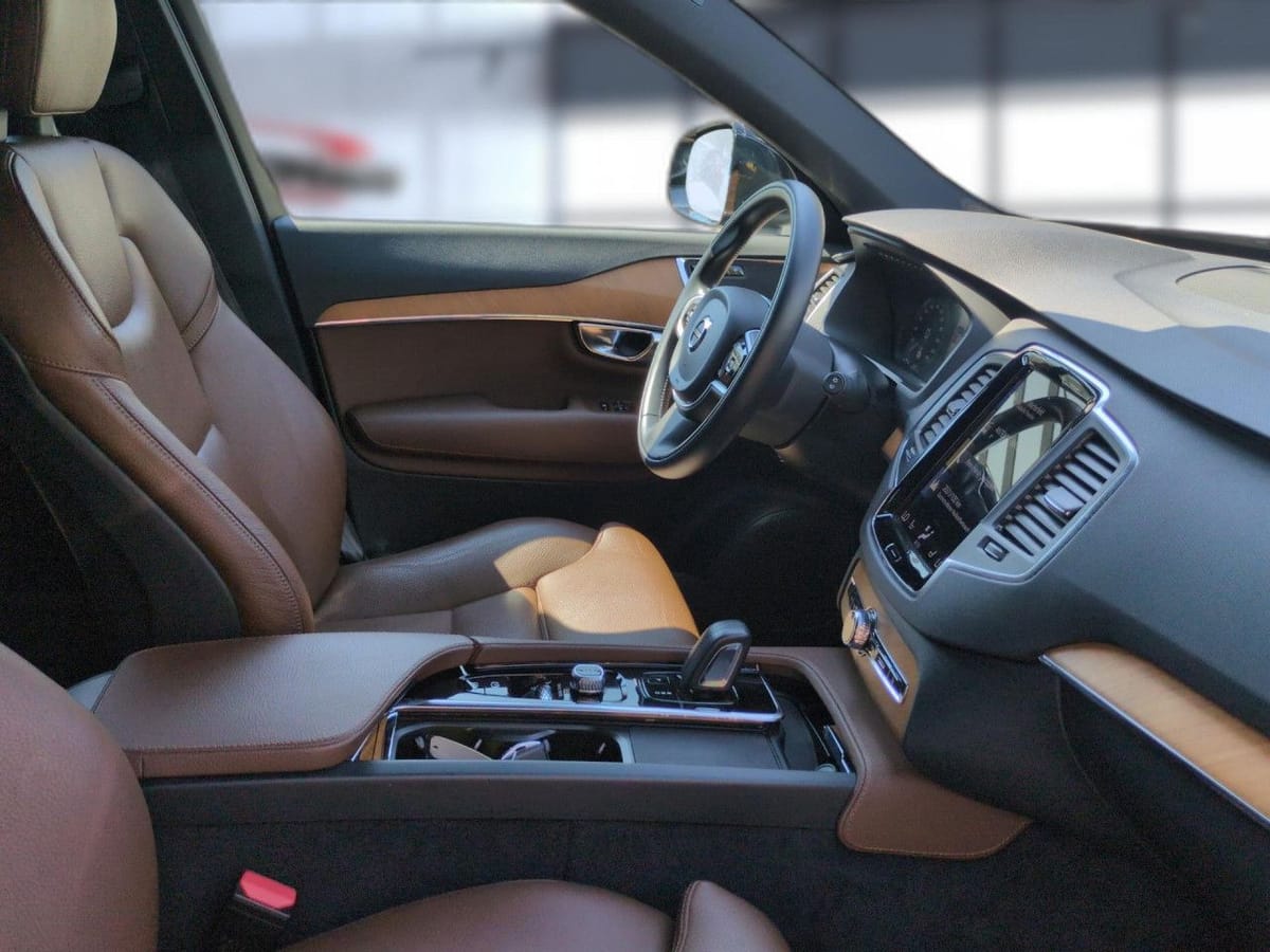 Volvo XC90 B5 (Diesel) Momentum Pro AWD Automatik Navi foto 23