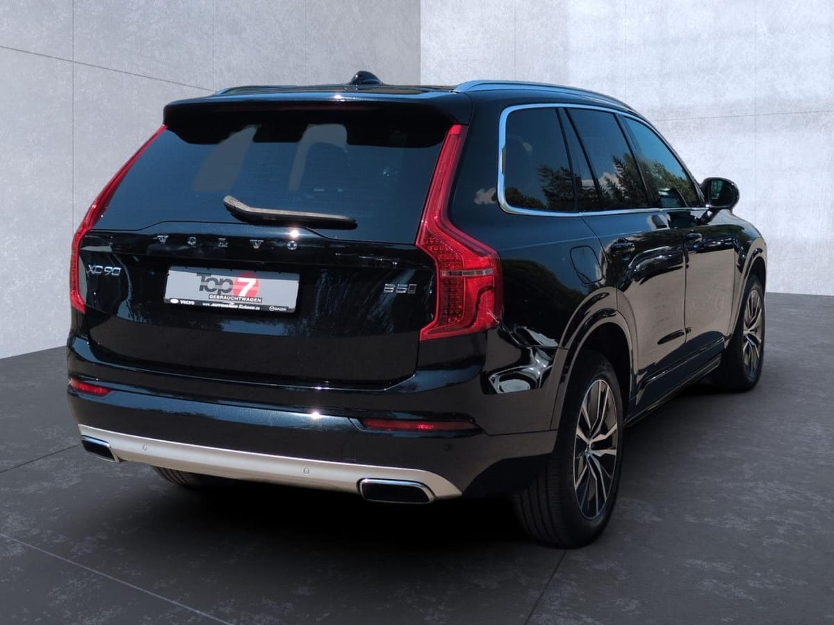 Volvo XC90 B5 (Diesel) Momentum Pro AWD Automatik Navi foto 4