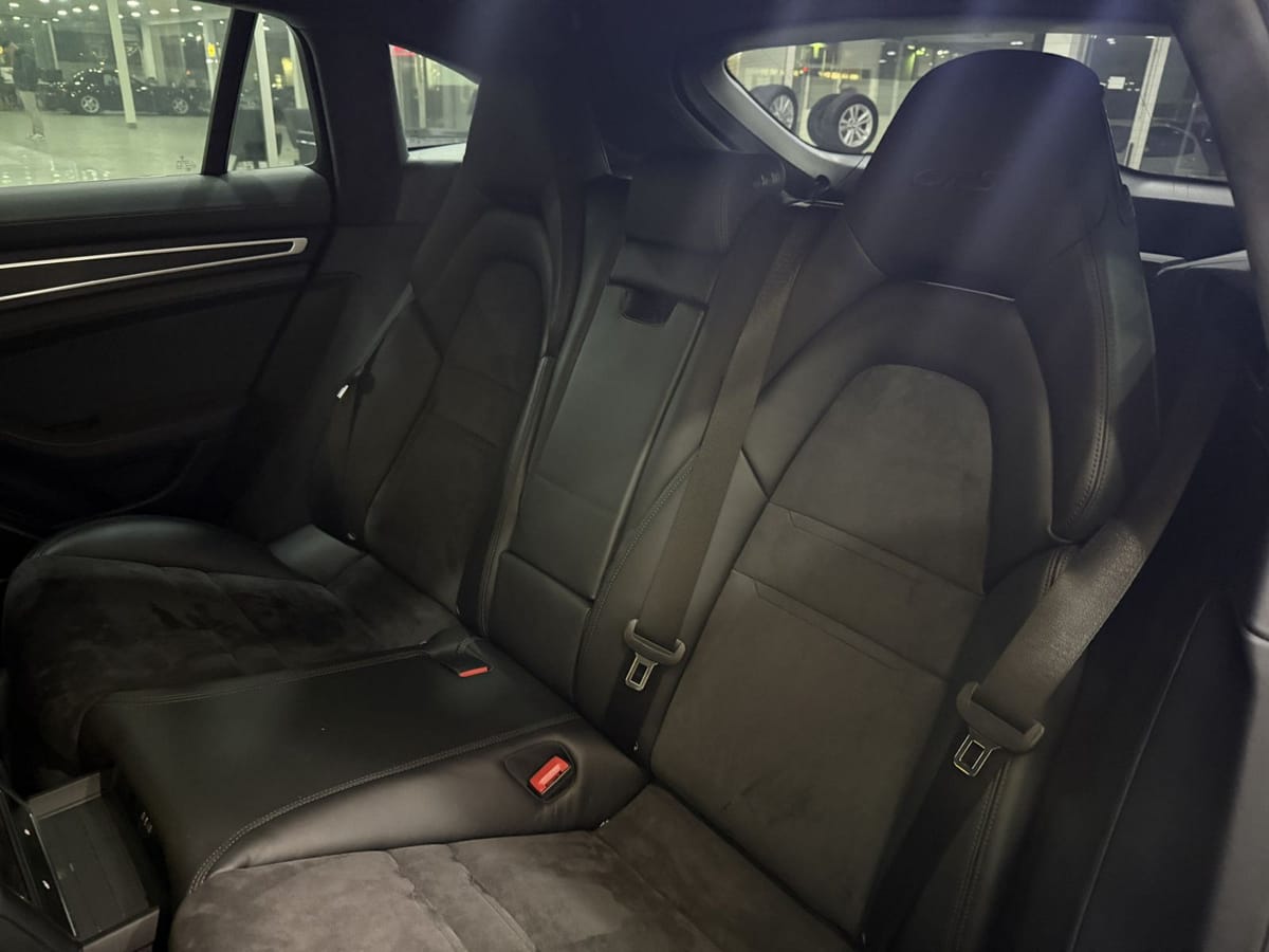 Porsche Panamera GTS Sport Turismo 21ZOLL CHRONO ACC ST foto 17