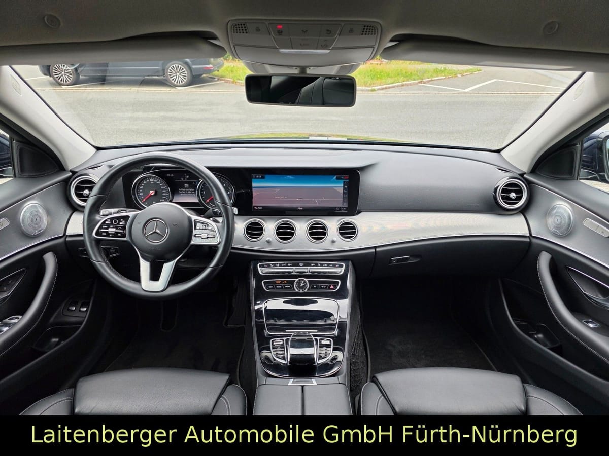 Mercedes-Benz E 300 de Avantgarde ACC HEAD-UP LED NAVI LEDER foto 5