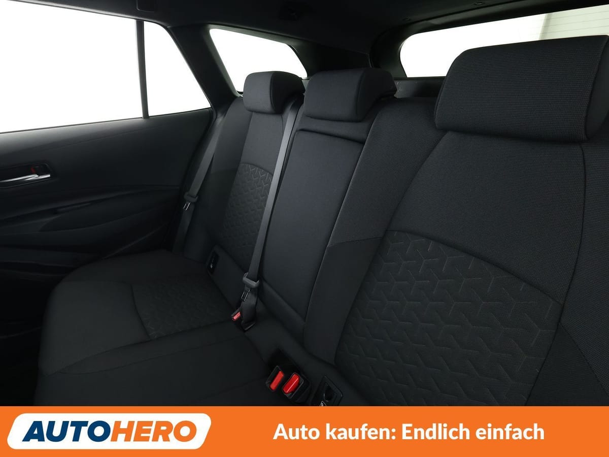 Toyota Corolla 1.8 Hybrid Team D Aut.*BI-LED*ACC*CAM* foto 14