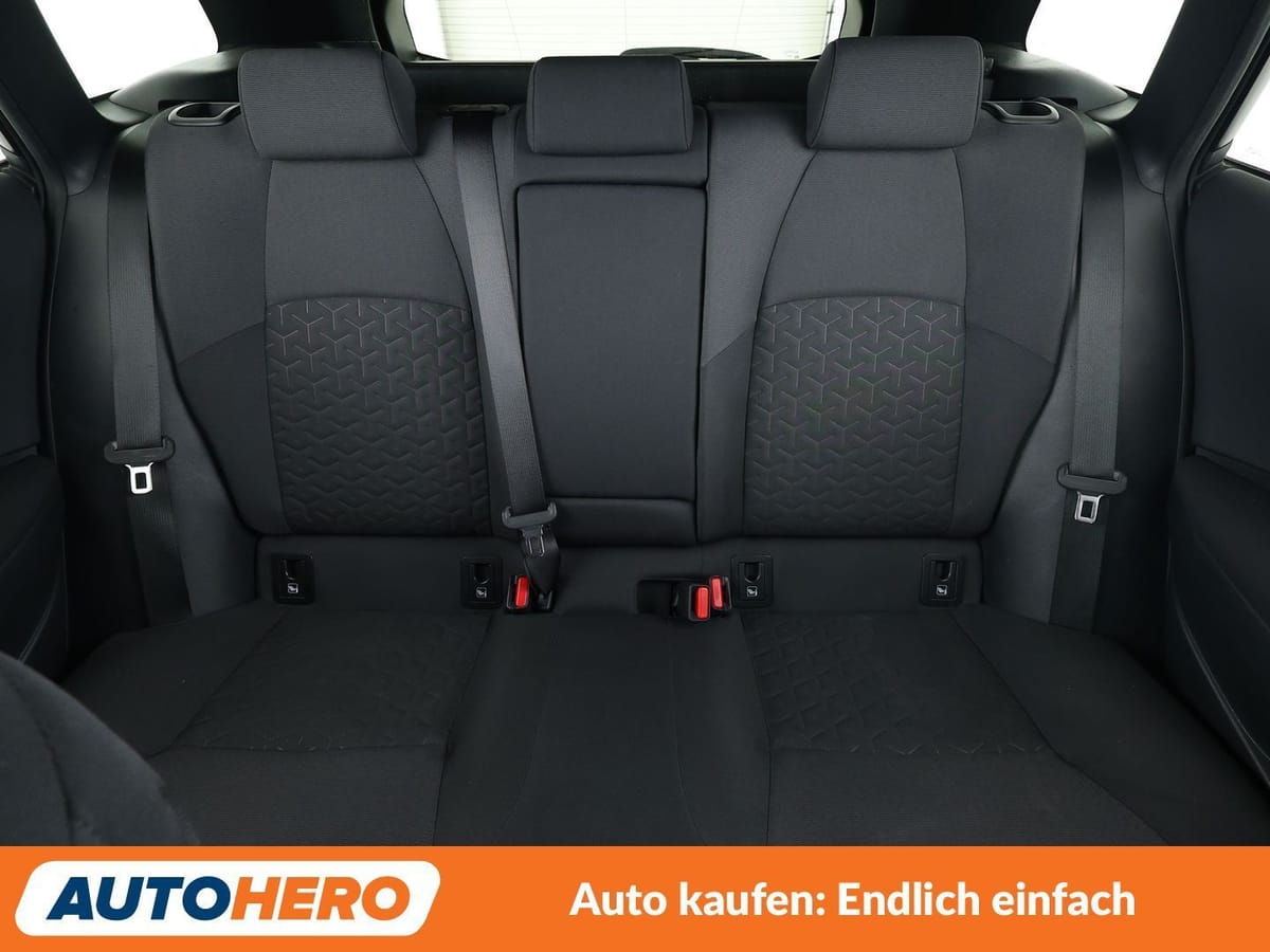 Toyota Corolla 1.8 Hybrid Team D Aut.*BI-LED*ACC*CAM* foto 16