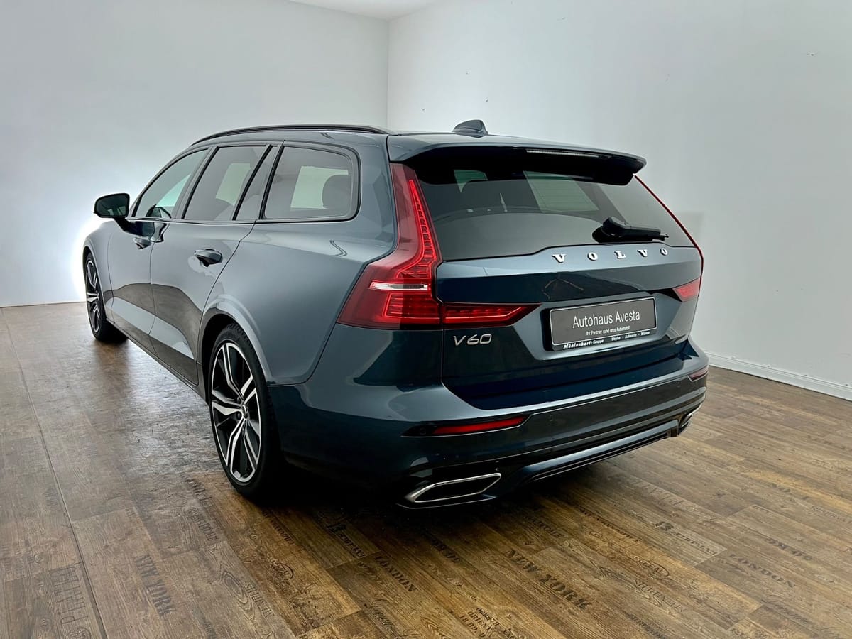 Volvo V60 R Design 310PS NUR 96.tKM 2.HD HK foto 5