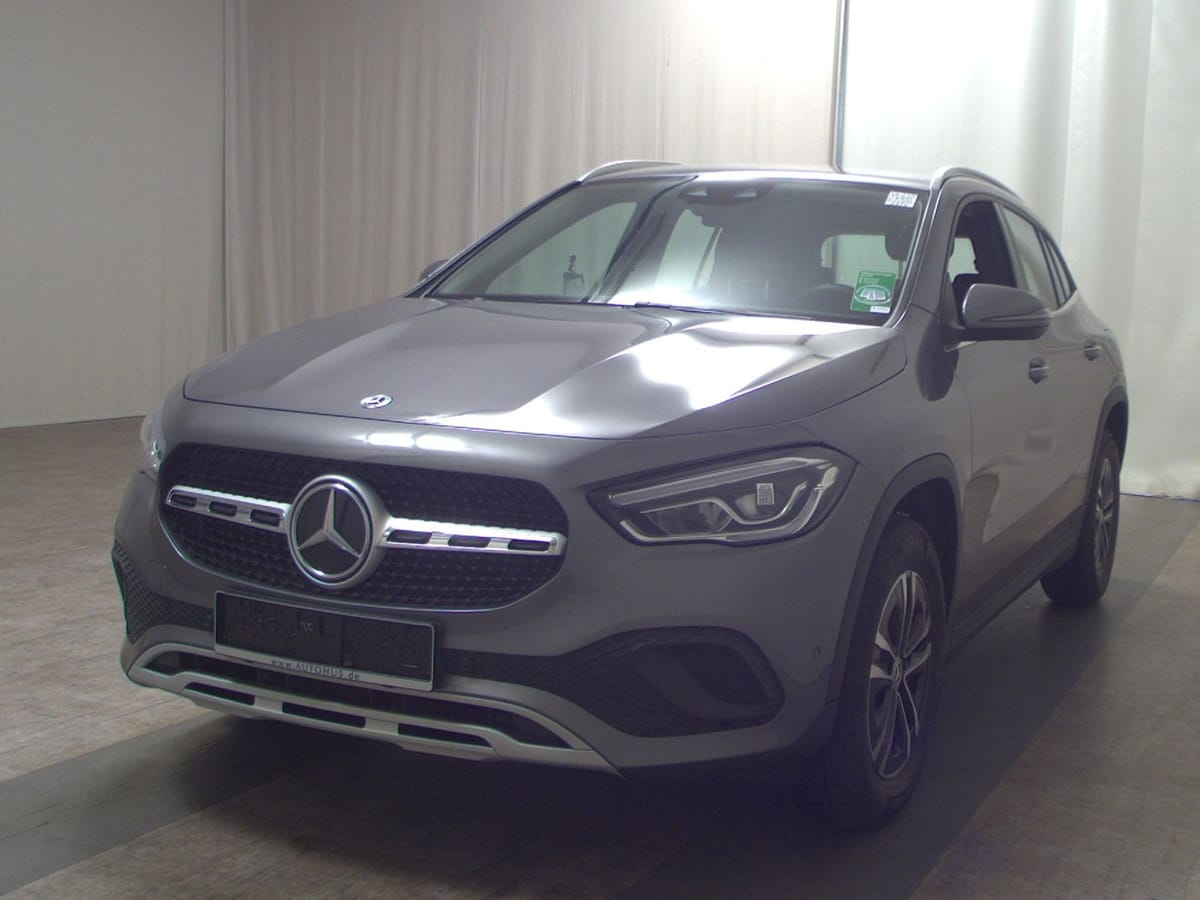 Mercedes-Benz GLA 180 d Style T-Leder Navi LED RFK PDC foto 2