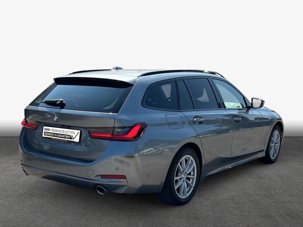 BMW 318i Touring Aut foto 2
