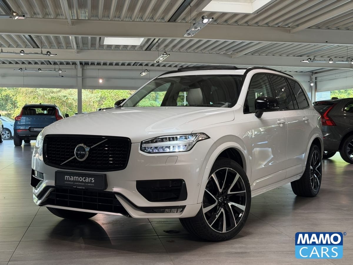 Volvo XC90 B5 AWD Ultimate Dark 7-Sitzer 0,99% AHK 360