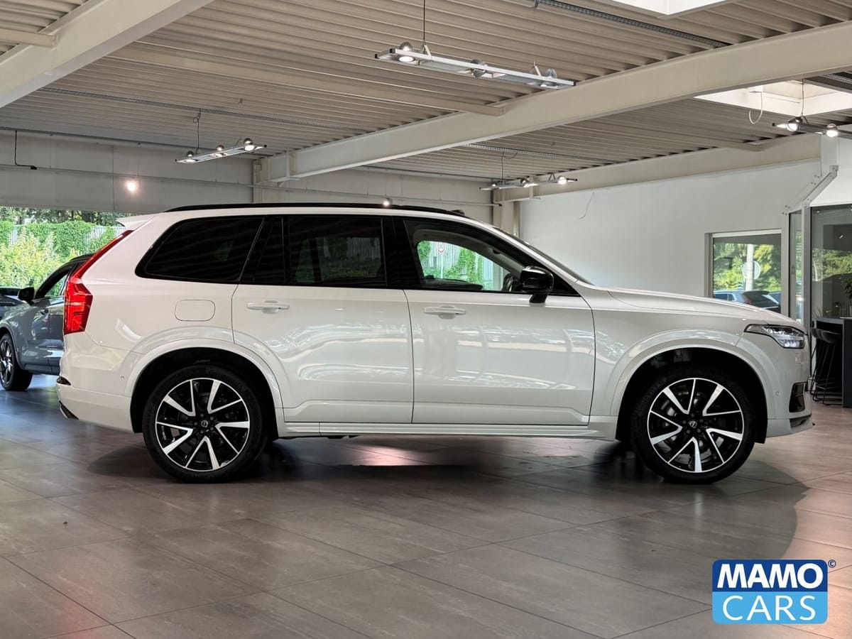 Volvo XC90 B5 AWD Ultimate Dark 7-Sitzer 0,99% AHK 360 foto 6