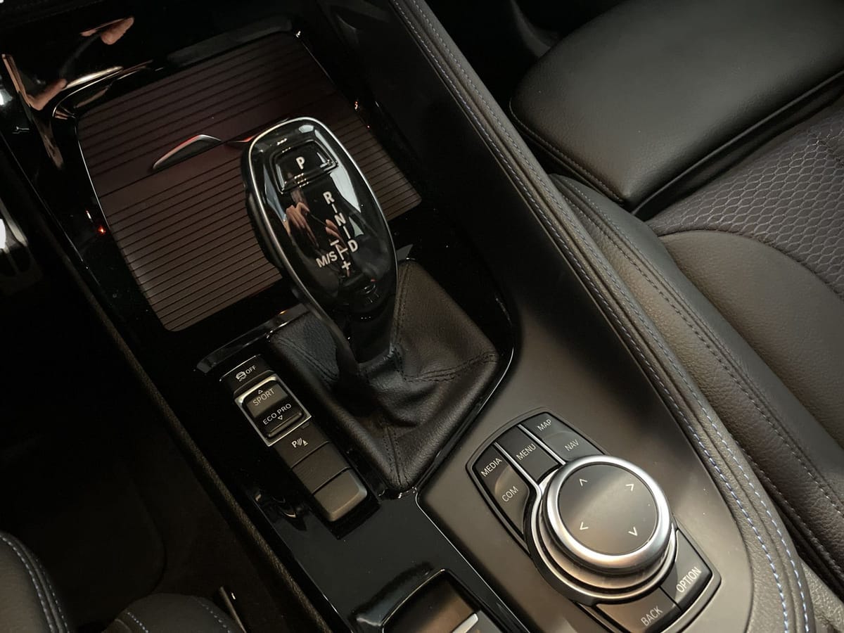 BMW X2 sDrive18i M Sport Navi Head-Up Parkassist foto 14
