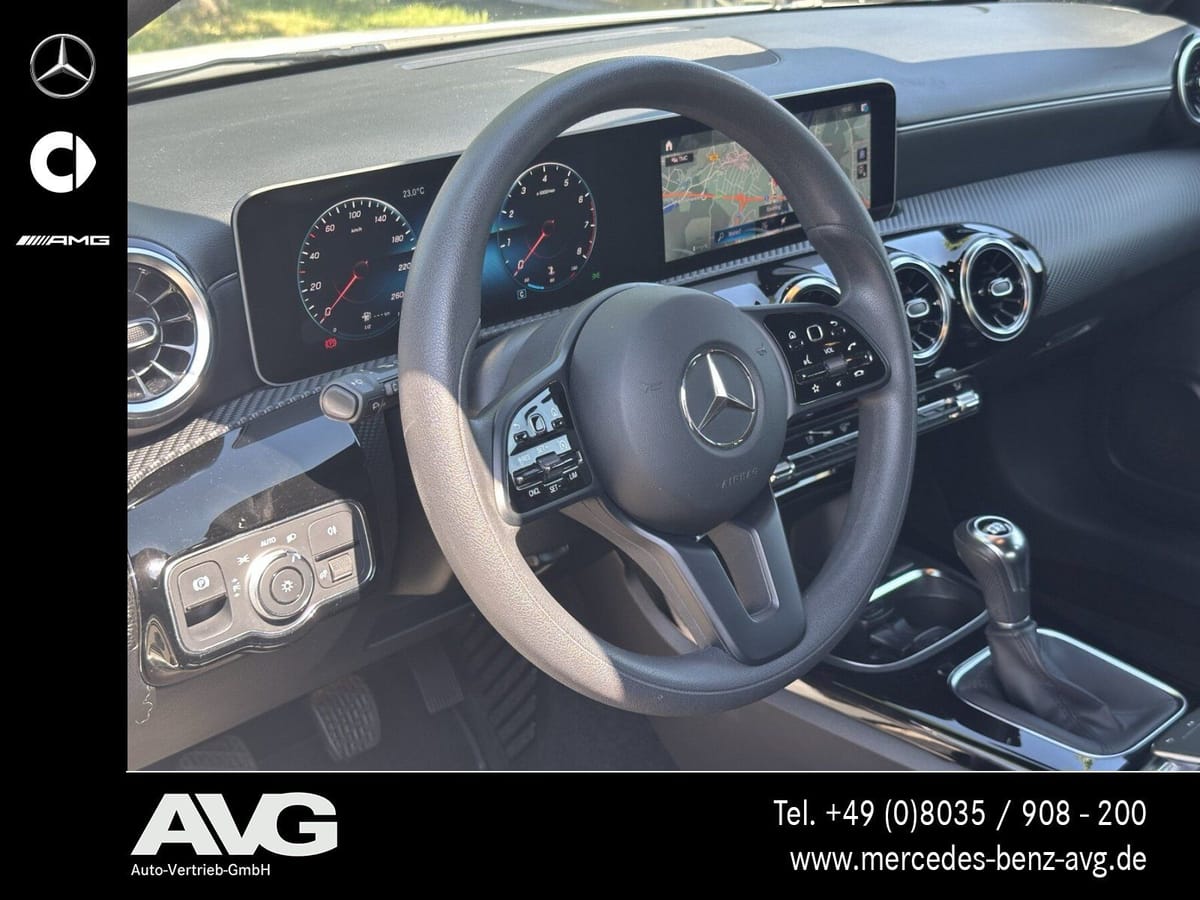 Mercedes-Benz A 200 Style RFK Navi DAB MBUX Premium Business foto 8
