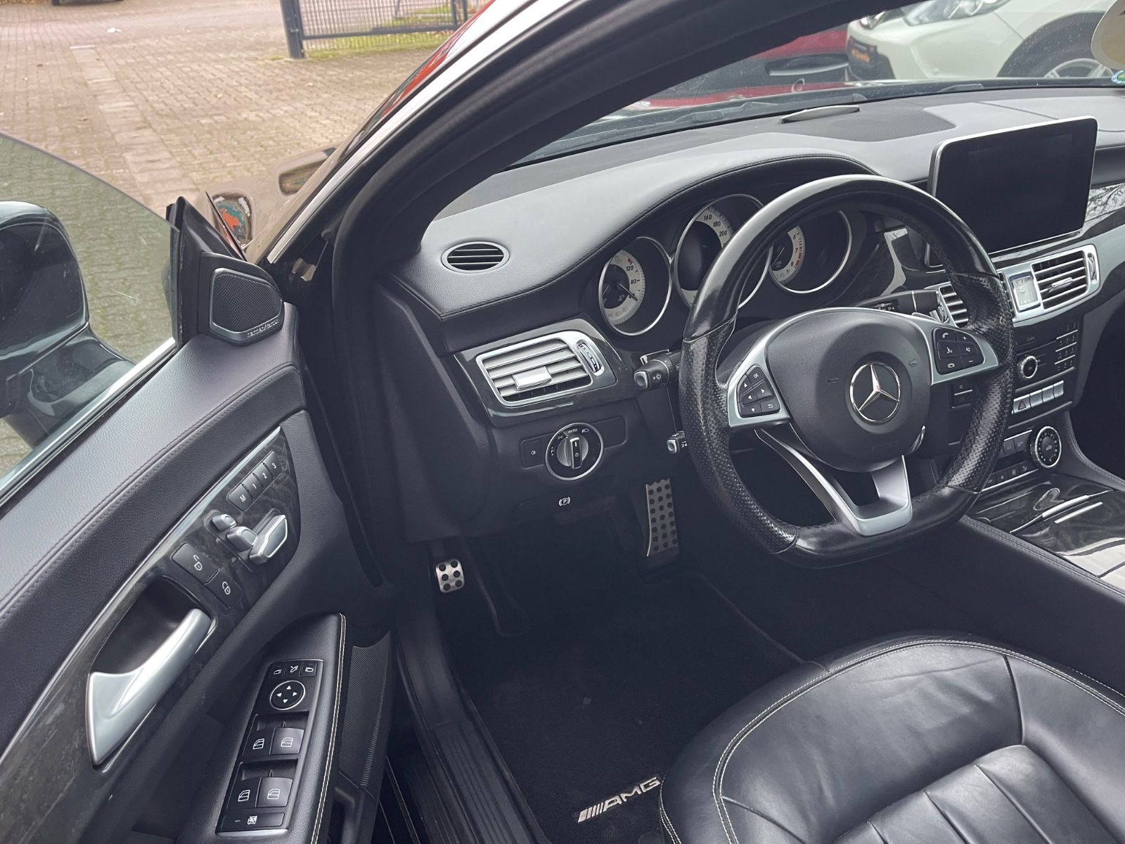 Mercedes-Benz CLS 400 AMG Paket 2 HD TEL 01727199990 foto 23