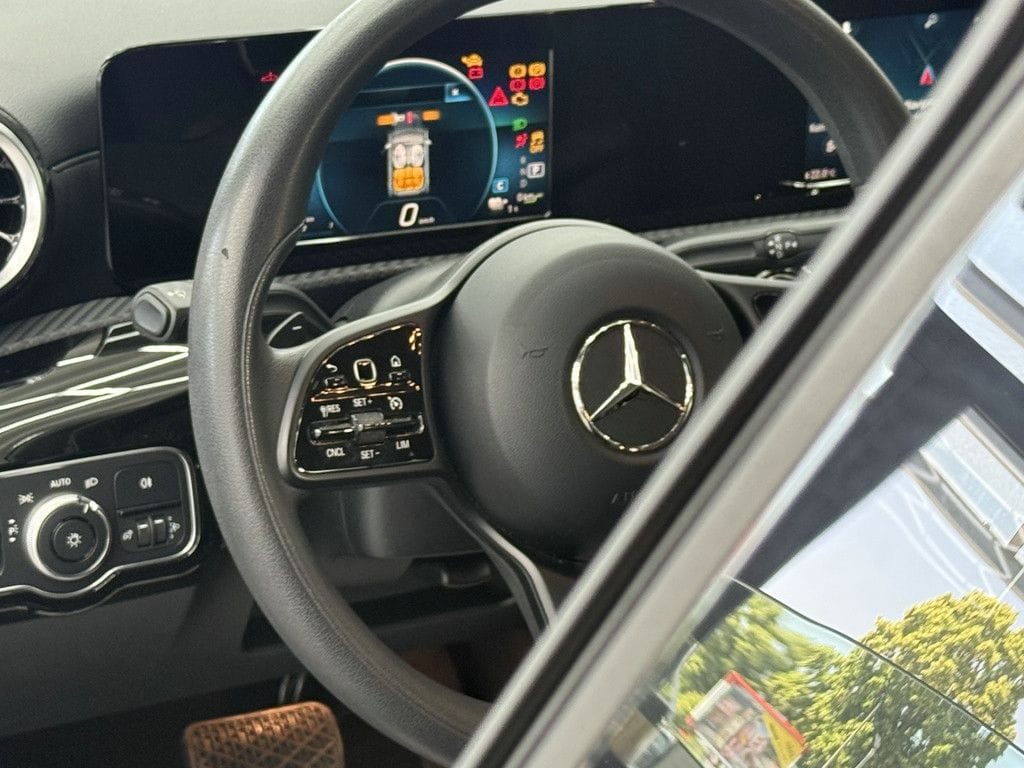 Mercedes-Benz CLA 250 Shooting Brake e, 1.Hd., Leder, MBUX foto 19