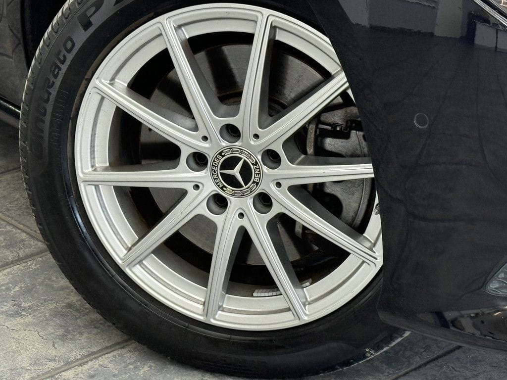Mercedes-Benz CLA 250 Shooting Brake e, 1.Hd., Leder, MBUX foto 3