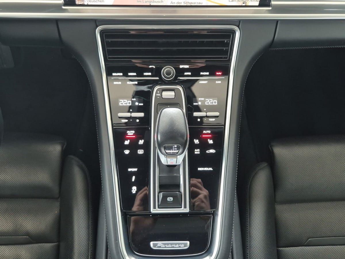 Porsche Panamera 4S Pano Kamera Luft LED SAGA Standhzg foto 15