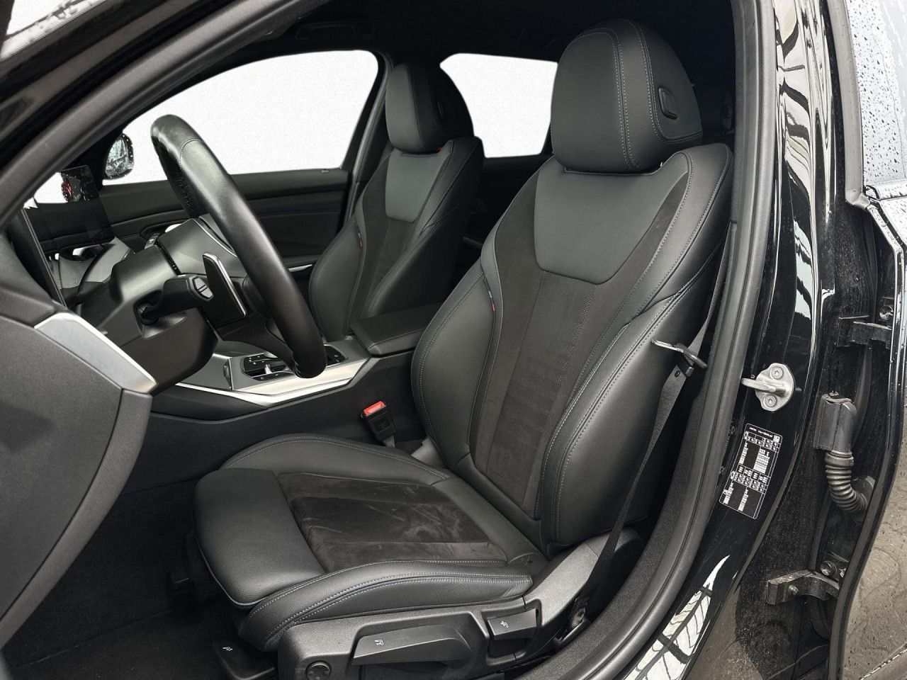 BMW 320d Touring M Sport LiCoPro ad. LED HiFi PA HUD foto 12