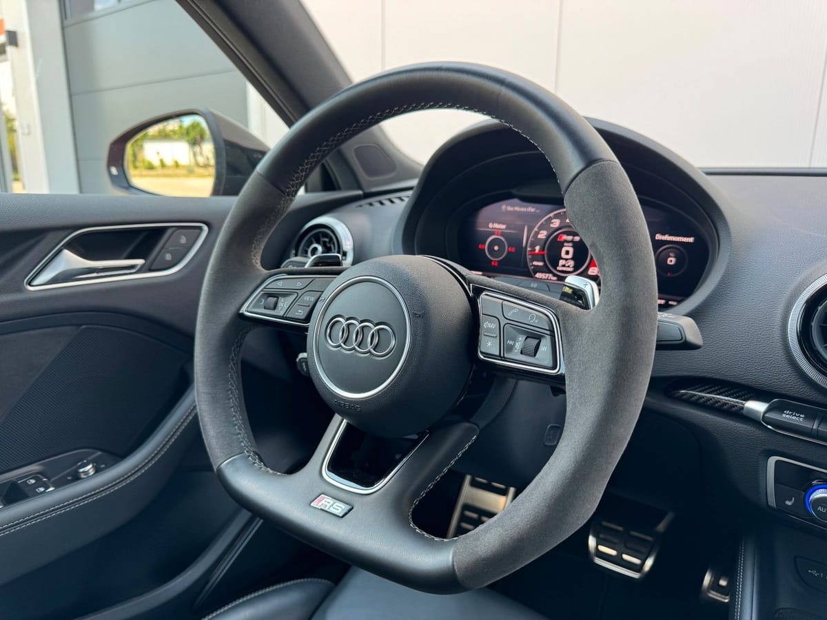 Audi RS3 Sportback 2.5 TFSI quattro BLACK LED B&O foto 11