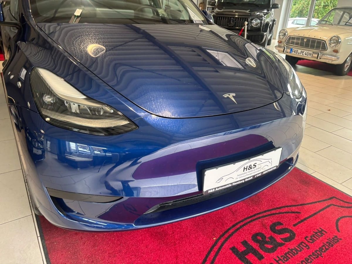 Tesla Model Y Long Range RWD foto 8