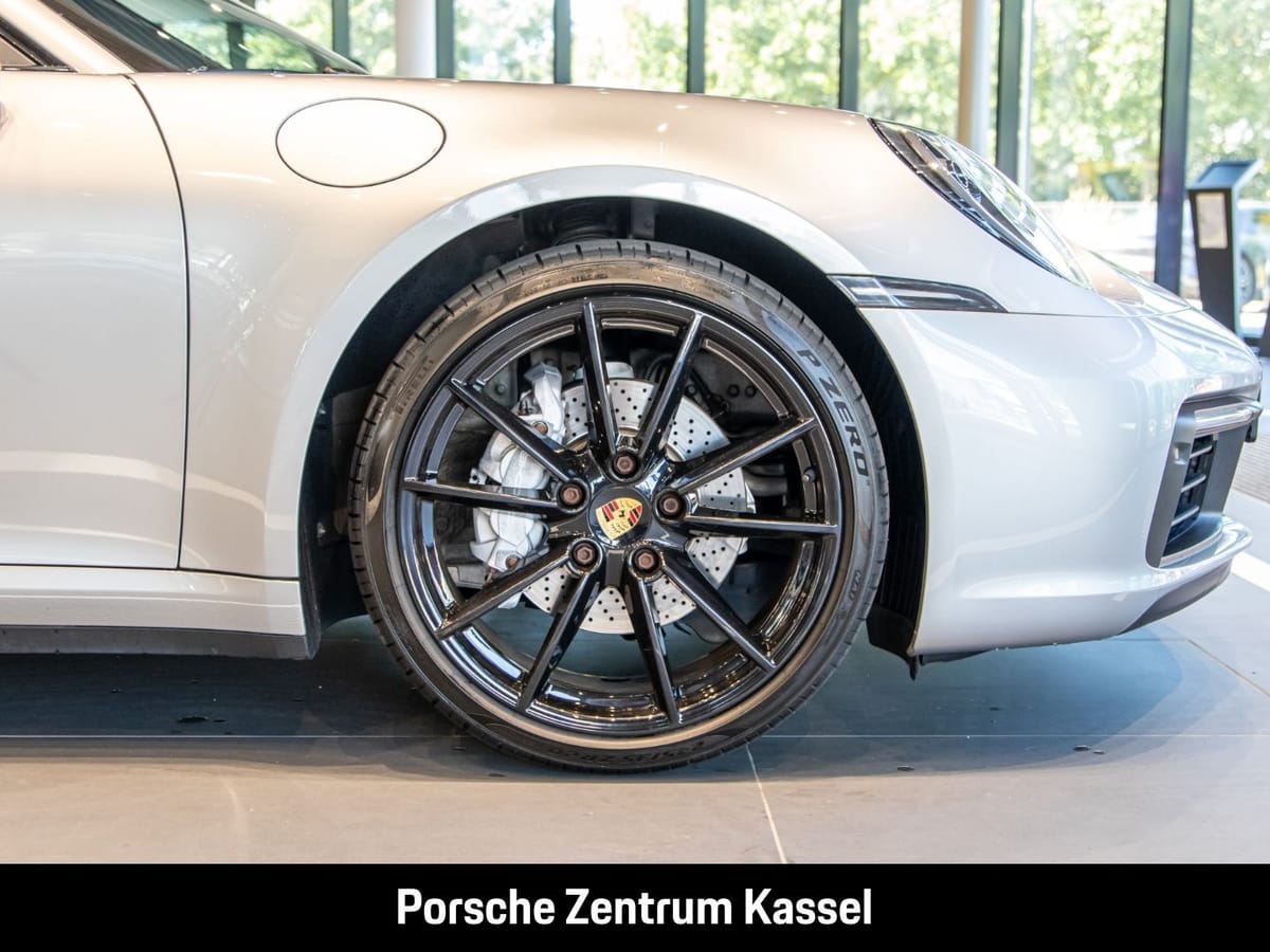 Porsche 992 911 Carrera Sportabgas BOSE nur 69.500 km foto 21