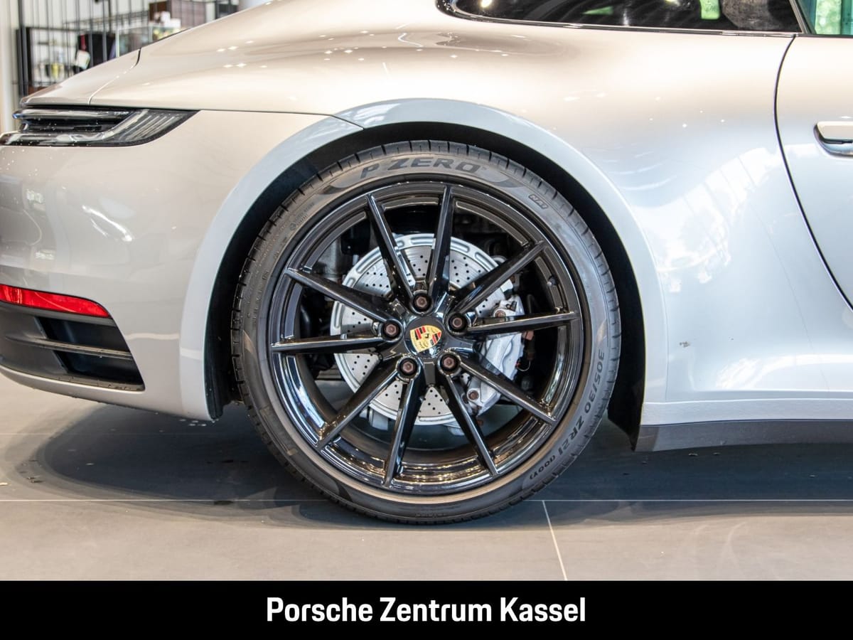 Porsche 992 911 Carrera Sportabgas BOSE nur 69.500 km foto 22