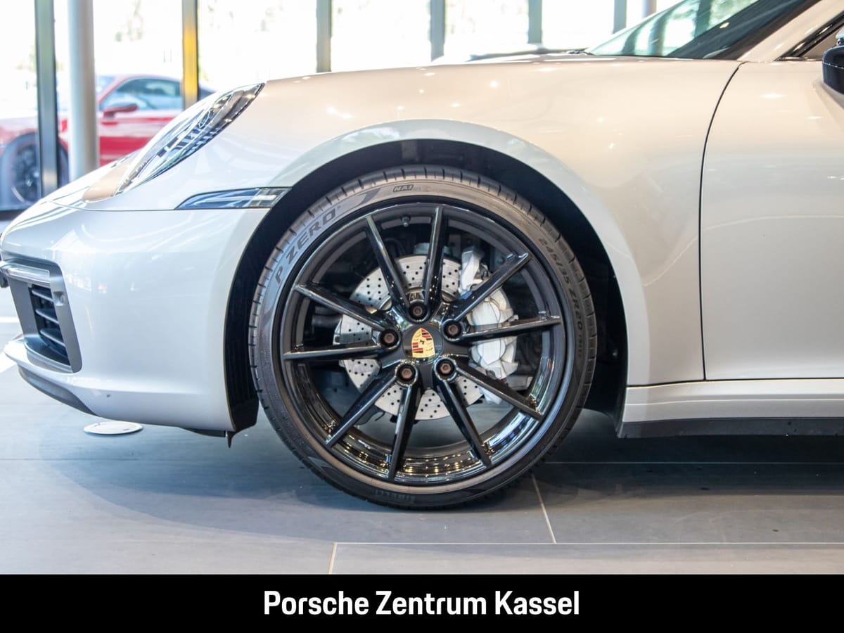Porsche 992 911 Carrera Sportabgas BOSE nur 69.500 km foto 24
