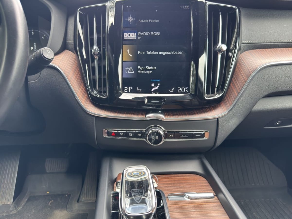 Volvo XC60 B4 Diesel Inscription AWD HUD StandHZG AHK foto 13