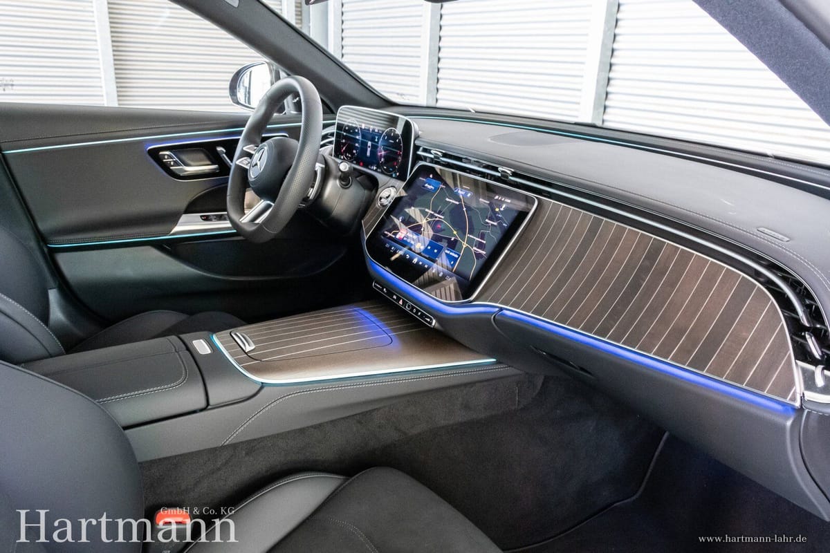 Mercedes-Benz E 450 d T 4M AMG Premium Night 20 Fahrasssistenz foto 7