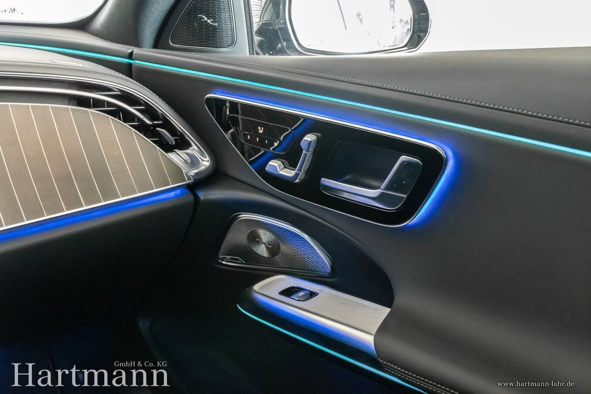 Mercedes-Benz E 450 d T 4M AMG Premium Night 20 Fahrasssistenz foto 8