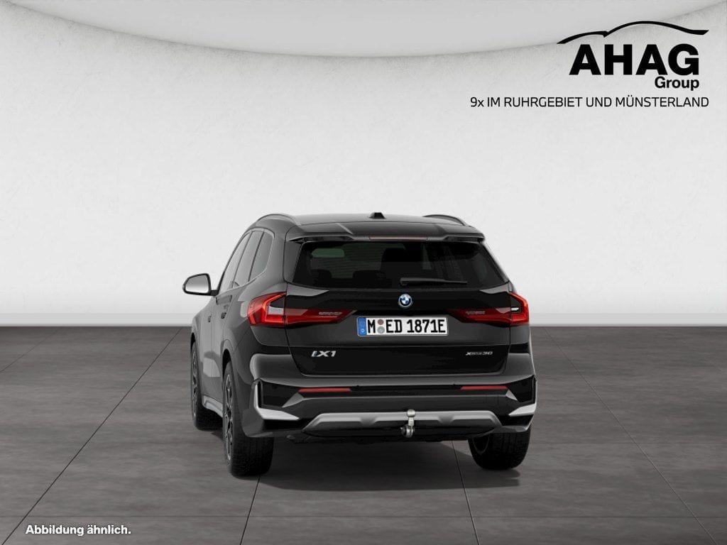 BMW iX1 xDrive30 xLine foto 7