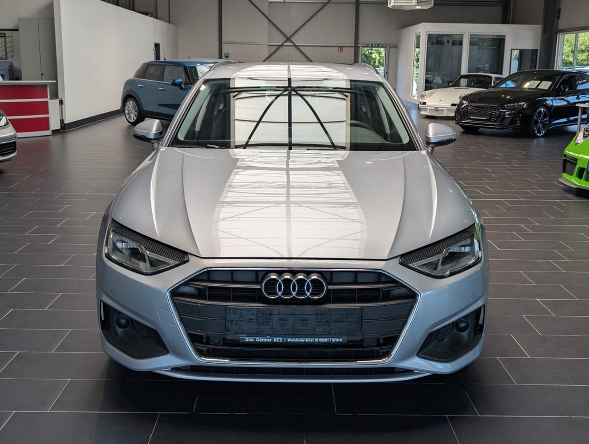 Audi A4 Avant 30 TDI S tronic 8-fach foto 5