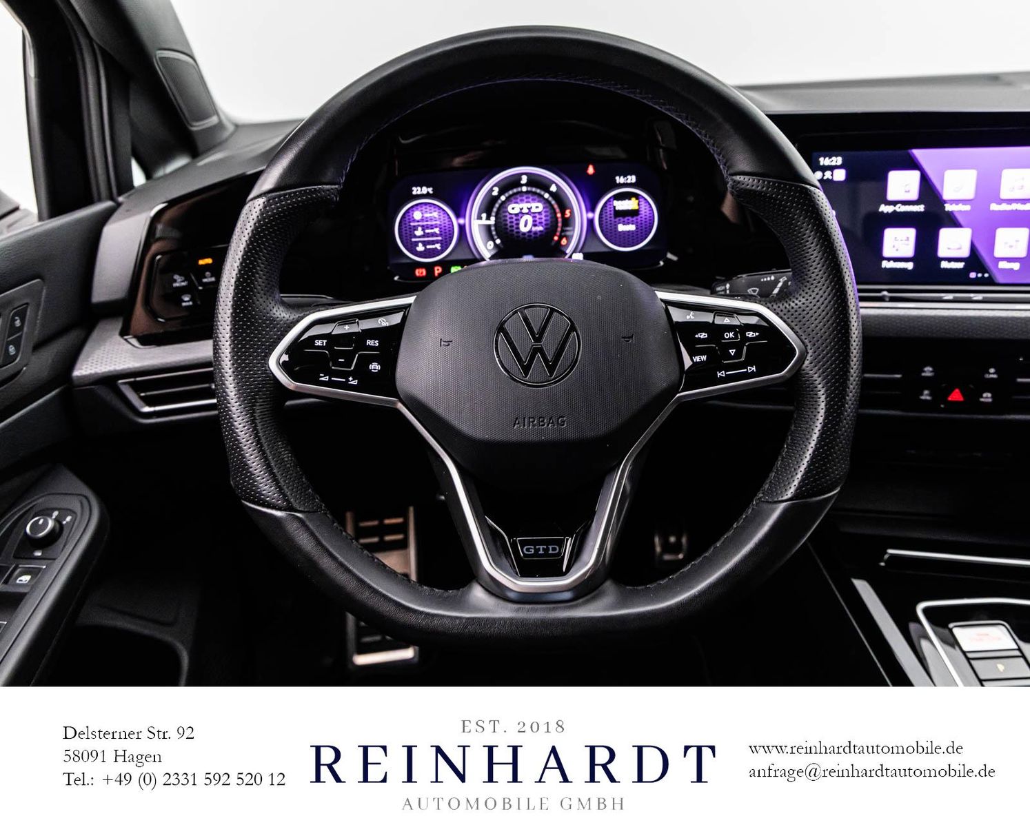Volkswagen GOLF GTD BLACK STYLE/19Z./LANE/CARPLAY/DAB+/AMBI foto 23